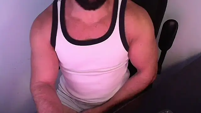 Snapshot of TopDaddy23 chatting on July 2026 11:05:02 AM TopDaddy23 online show from July 2026 11:05:02 AM