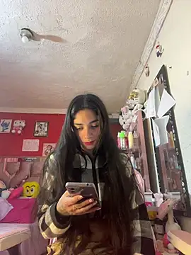 Snapshot of _Dulcinea777 chatting on May 2026 01:13:01 AM Dulcinea777 online show from May 2026 01:13:01 AM