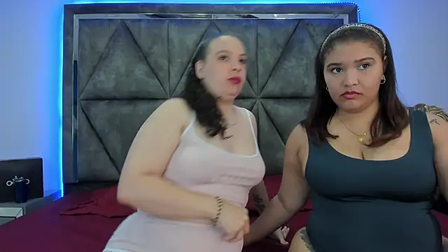 Snapshot of Danielaandximena chatting on January 2025 03:12:02 AM Danielaandximena online show from January 2025 03:12:02 AM