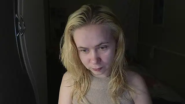 Riley Roo online show from February 2026 04:36:01 PM