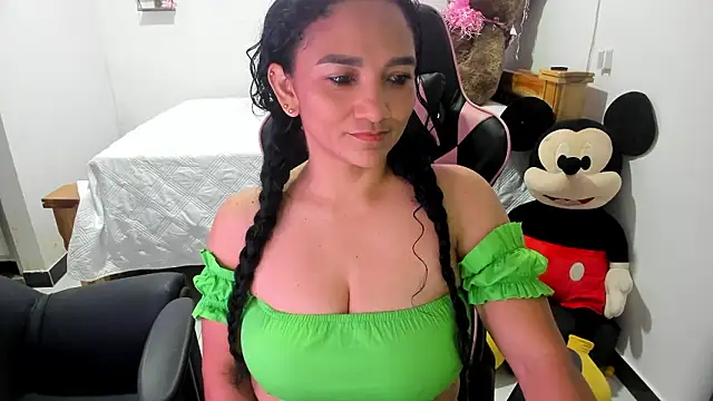 rayza mature 154 online show from February 2026 02:13:01 PM