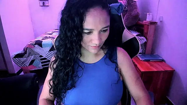 rayza mature 154 online show from March 2026 02:45:01 PM