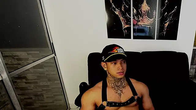 Stiven collins online show from March 2025 06:47:01 AM