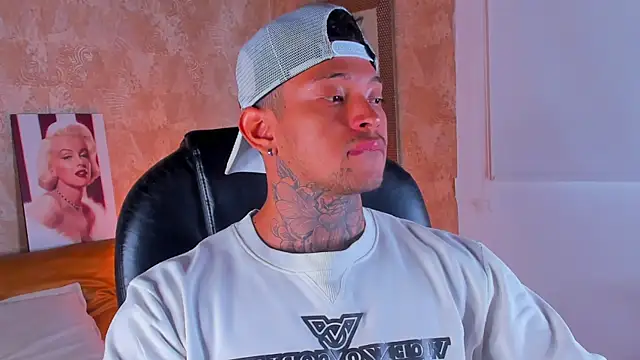 Stiven collins online show from February 2026 04:14:02 PM