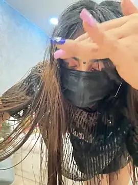 Snapshot of Monalisadon018 chatting on December 2024 07:13:02 PM Monalisadon018 online show from December 2024 07:13:02 PM