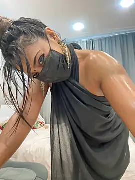 Snapshot of Monalisadon018 chatting on December 2024 08:37:02 AM Monalisadon018 online show from December 2024 08:37:02 AM