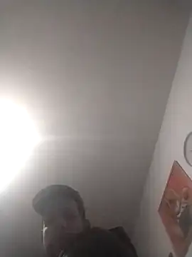 Knuffelstaaf123 online show from February 2025 04:52:01 PM