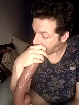 Knuffelstaaf123 online show from March 2025 01:53:02 AM