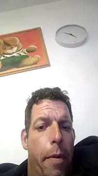 Knuffelstaaf123 online show from October 2025 02:48:01 PM