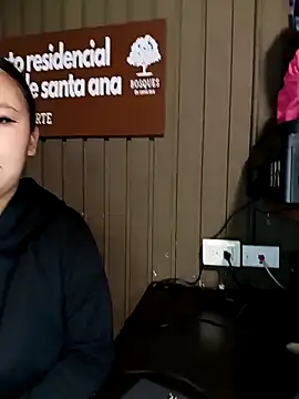 Cute Penelope online show from November 2025 11:21:01 AM