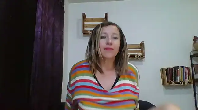 Snapshot of charlott_ponce chatting on February 2025 05:25:01 AM charlott ponce online show from February 2025 05:25:01 AM