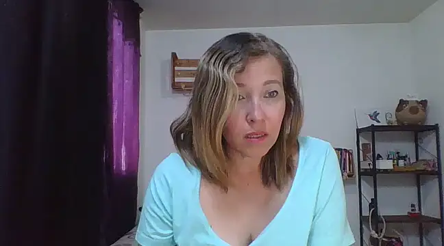 Snapshot of charlott_ponce chatting on February 2025 06:12:01 PM charlott ponce online show from February 2025 06:12:01 PM