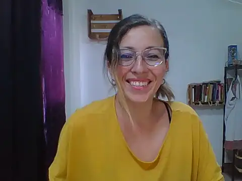 Snapshot of charlott_ponce chatting on September 2025 07:29:01 PM charlott ponce online show from September 2025 07:29:01 PM