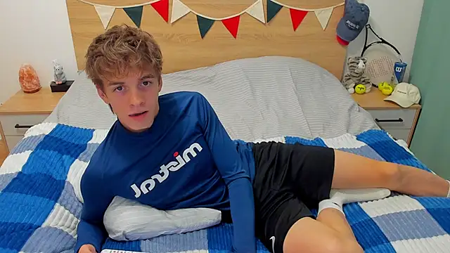 Fandi 777 online show from April 2026 03:39:01 PM