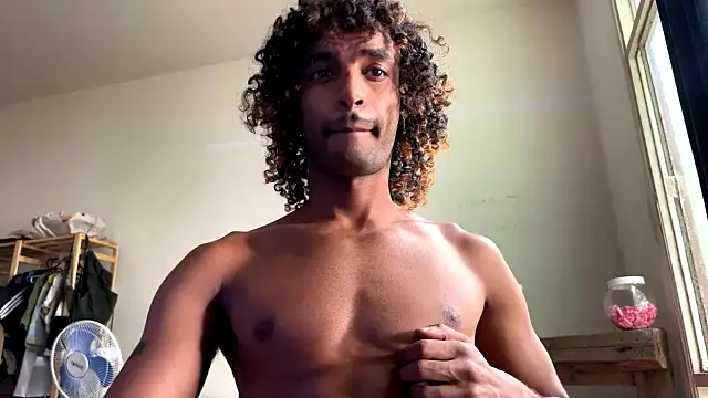 gerson173Hugo online show from February 2026 01:48:02 PM