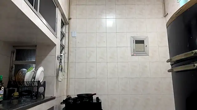 Snapshot of gerson173Hugo chatting on May 2026 10:18:02 PM gerson173Hugo online show from May 2026 10:18:02 PM