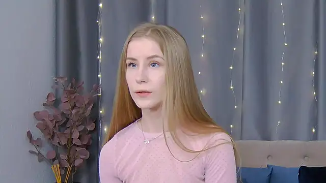 VioletiSwone online show from February 2025 11:59:02 AM