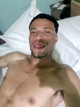 magrinhoOliver online show from January 2025 01:28:02 AM