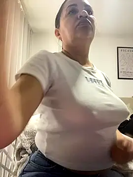 ruby santana777 online show from October 2025 07:03:02 PM