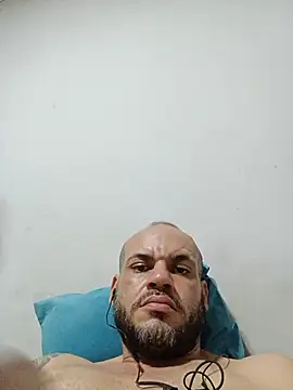 Snapshot of pirocudo412024 chatting on July 2026 04:09:01 AM pirocudo412024 online show from July 2026 04:09:01 AM