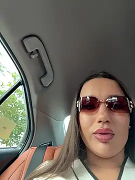 Syka0001 online show from March 2026 12:01:02 PM