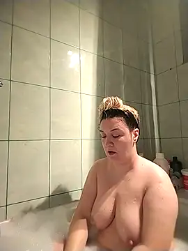 MikySWeet7 online show from October 2025 08:05:01 PM