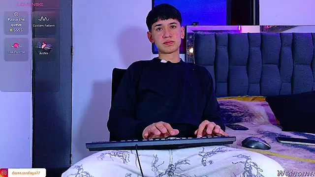 Mr daren  online show from July 2026 07:38:01 PM