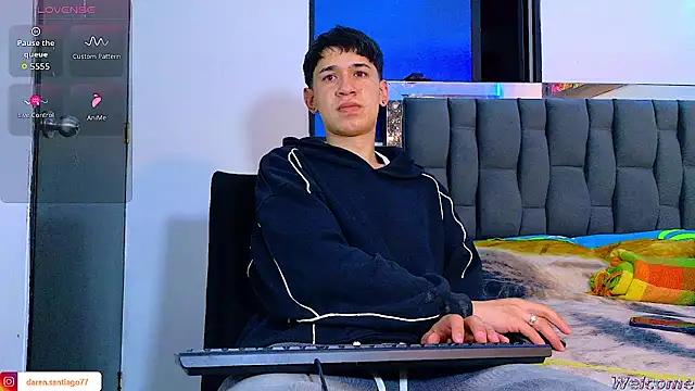 Mr daren  online show from July 2026 02:09:02 AM