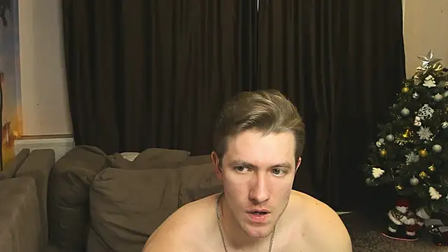 Snapshot of EthanPinkman chatting on December 2024 09:44:01 AM EthanPinkman online show from December 2024 09:44:01 AM