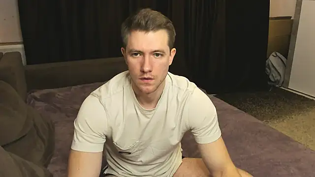 Snapshot of EthanPinkman chatting on January 2025 07:29:01 AM EthanPinkman online show from January 2025 07:29:01 AM