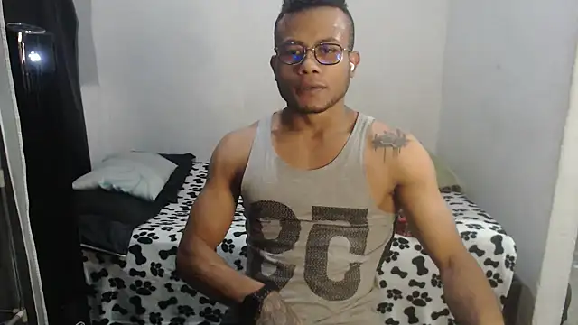 grandominantex1 online show from February 2026 11:08:02 PM