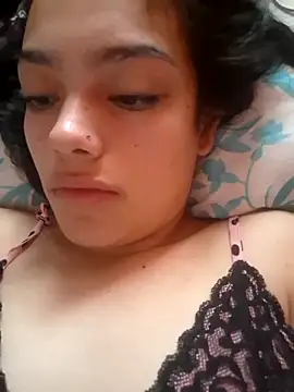 Snapshot of littlemelii chatting on January 2025 01:15:01 PM littlemelii online show from January 2025 01:15:01 PM