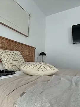 Alisa-Marie online show from January 2025 01:31:01 PM