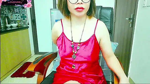 Miu-Le online show from September 2025 12:05:01 PM