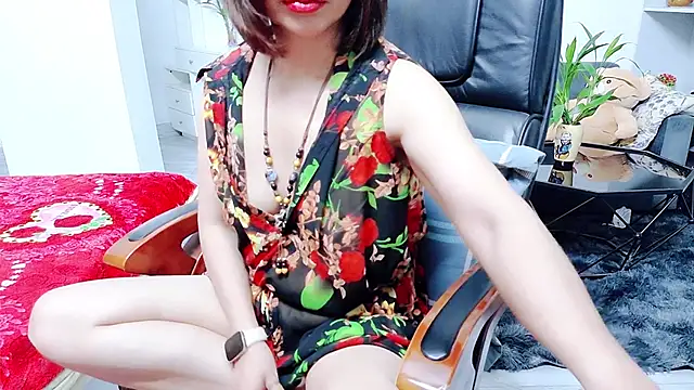 Snapshot of Miu-Le chatting on June 2026 10:00:01 PM Miu-Le online show from June 2026 10:00:01 PM