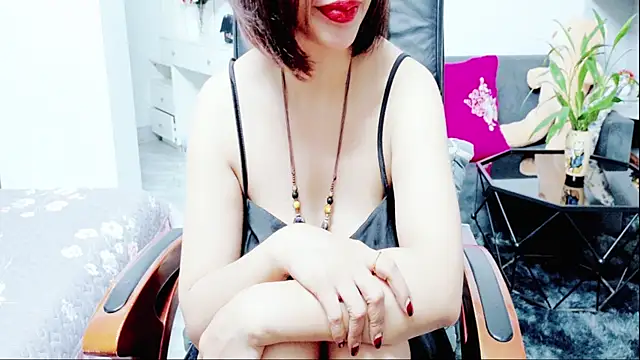 Miu-Le online show from June 2026 05:58:02 PM