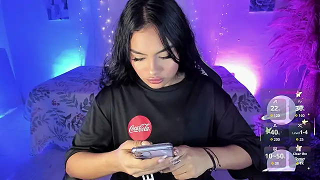 Riana Kean online show from November 2025 05:00:02 AM