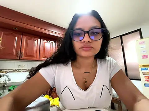 Riana Kean online show from January 2026 05:27:02 PM