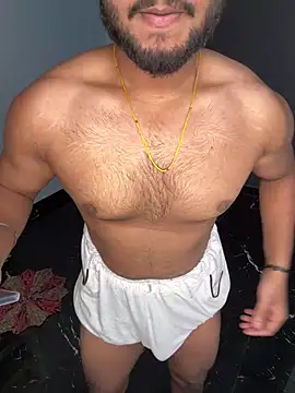 Snapshot of Cum_on_your_tityyy chatting on January 2025 01:05:02 PM Cum on your tityyy online show from January 2025 01:05:02 PM