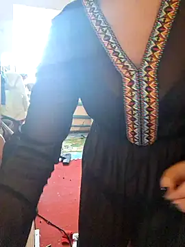 Snapshot of _Kitti_ chatting on December 2024 06:56:02 AM Kitti online show from December 2024 06:56:02 AM