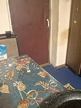 Snapshot of _Kitti_ chatting on January 2025 07:28:01 PM Kitti online show from January 2025 07:28:01 PM