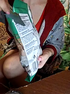 Snapshot of _Kitti_ chatting on March 2025 05:58:02 PM Kitti online show from March 2025 05:58:02 PM