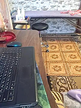 Snapshot of _Kitti_ chatting on March 2025 08:15:02 AM Kitti online show from March 2025 08:15:02 AM