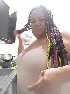 Shanttal0272 online show from April 2026 03:57:02 AM