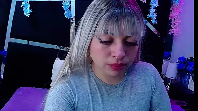 Cocoo Nuth online show from February 2025 03:23:02 AM