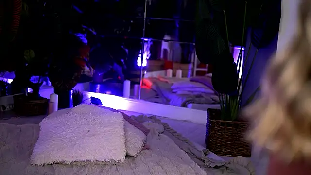 KellyMathews online show from February 2026 03:02:01 AM