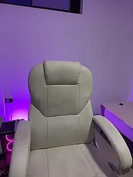 nyna 1 online show from February 2026 12:32:01 AM