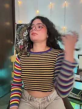 Antoniart  online show from November 2025 01:27:01 AM