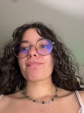 Antoniart  online show from December 2025 02:54:02 AM