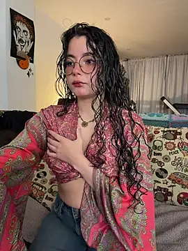 Antoniart  online show from March 2026 03:44:01 AM